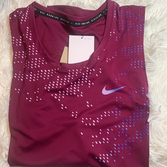 Nike Tank Top Dri-FIT UV Run Division Miller - Purple - Picture 6 of 6